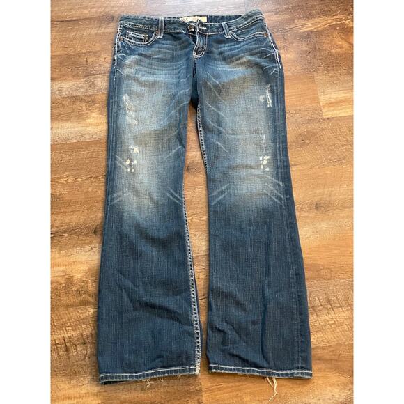 BKE Buckle Stella distressed  stretch bootcut jean 30 x 33 1/2 - Picture 1 of 13